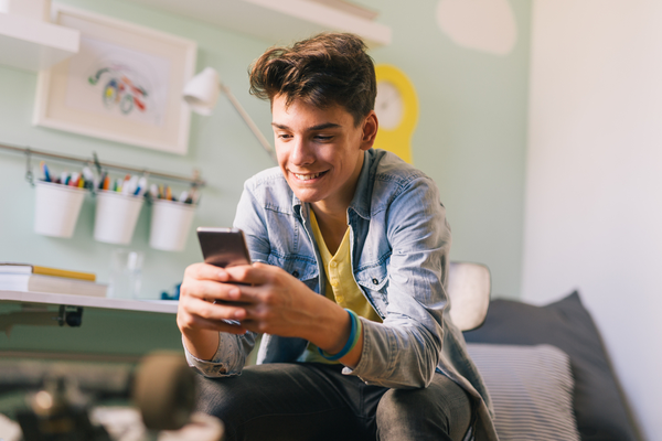 だって真剣だから！男が「本気で好きな人に送るLINE」って？