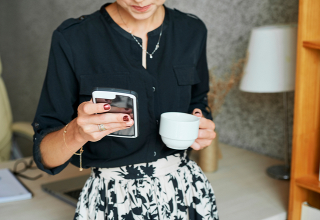 こんなの意識しちゃう！彼を翻弄する「あざとLINE」の送り方