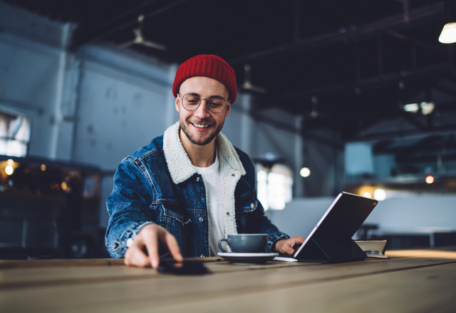 モテ女のたしなみ？！意中の彼を「惚れさせるLINE」4選