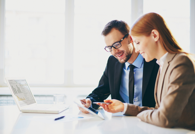 好きバレしてもいい！女性が見せる「脈アリサイン」って？