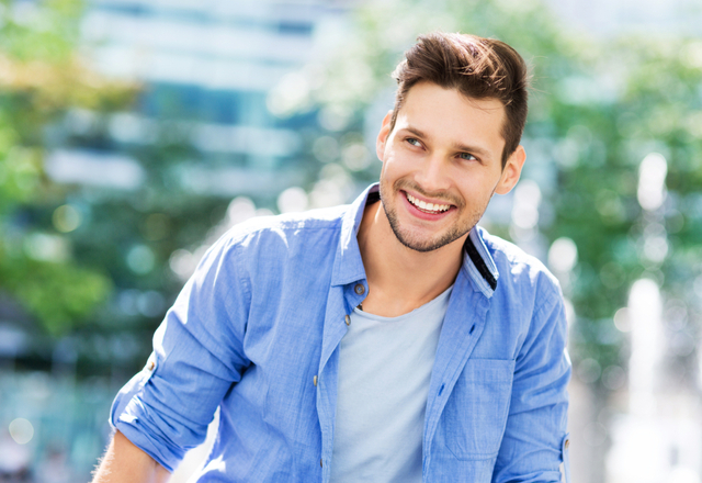 「モテる雰囲気イケメン」と「普通の人」の違いって？