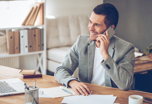 周りからの羨望の眼差しが！「仕事が出来る男性」の特徴4つ