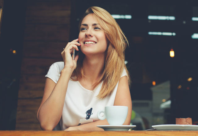 耳が幸せです～！気になる彼との「LINE通話」の仕方って？