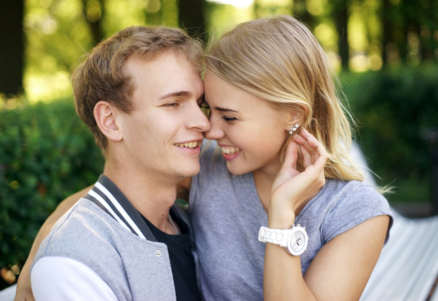 他なんて見れない！彼に「本気で愛される女性」になる方法とは？