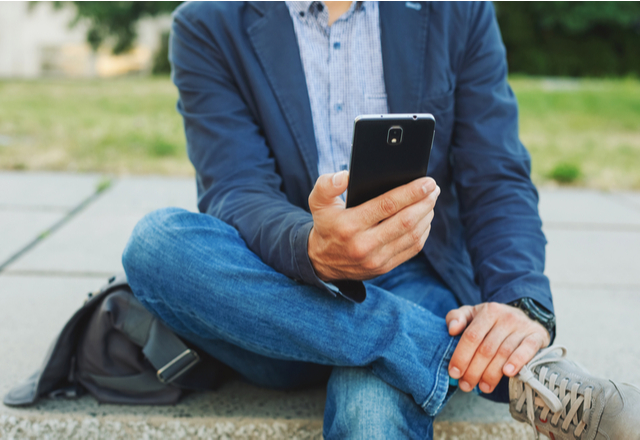 彼からのLINEで見抜ける！「遊びの彼女・本命彼女」の違い