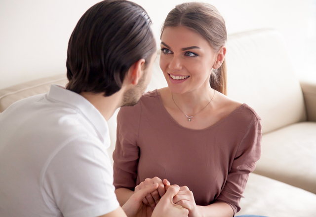 モテ女の共通点は「守ってあげたくなる女？！」今すぐ近付く為の方法