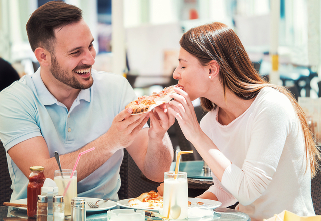 無防備すぎるわ！彼が独り占めしたくなる「めちゃカワ仕草」とは