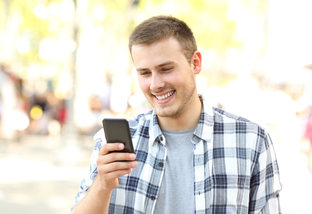 瞬間移動してぇ！彼の「会いたい欲を刺激」するLINEって？