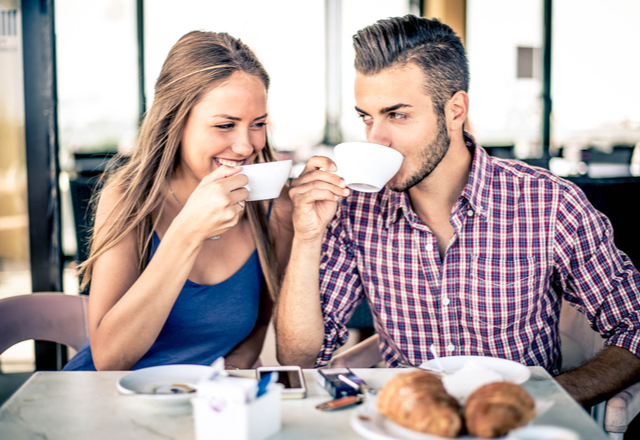 キミが大好きだよ…♡男性が「本気で惚れてる人」にだけしちゃうこと