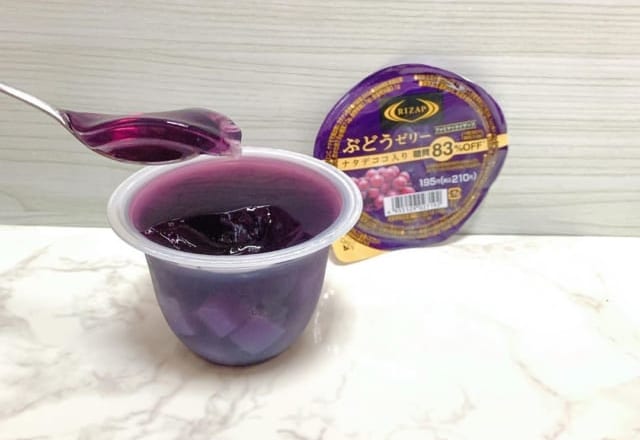 おやつに食べたい！リピ買いしちゃう「コンビニプリン＆ゼリー」3選