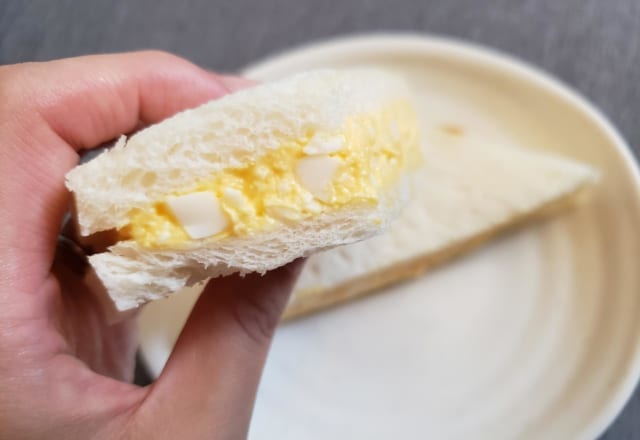 コレ知ってた?【ファミマ】の「たまごサンド」が美味すぎる♡