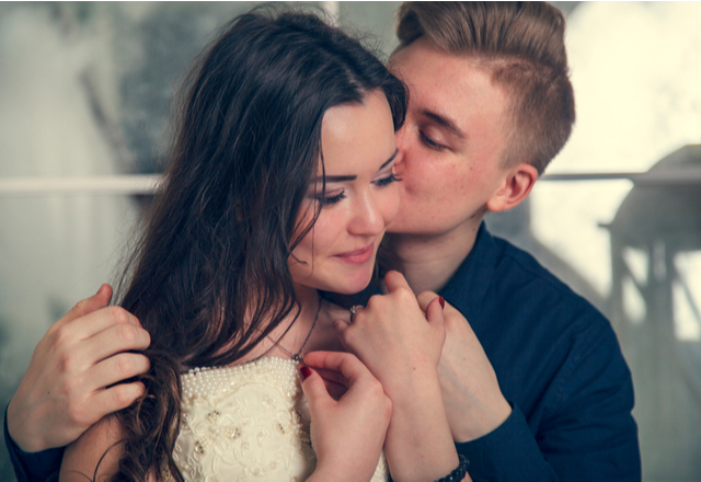 好きが溢れる…彼がより惚れてしまう「愛情キス」とは