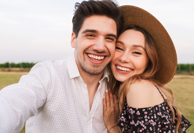 特別だって思ってる…。男性が「ベタ惚れな女性」にする愛情表現って？