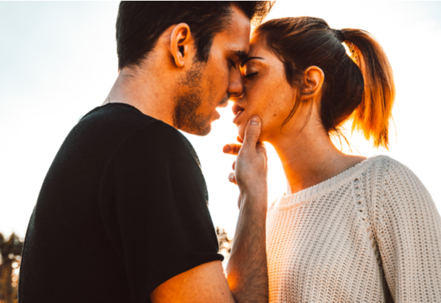 「もっと…！」女性をどんどんメスにさせる【キスの攻め方】