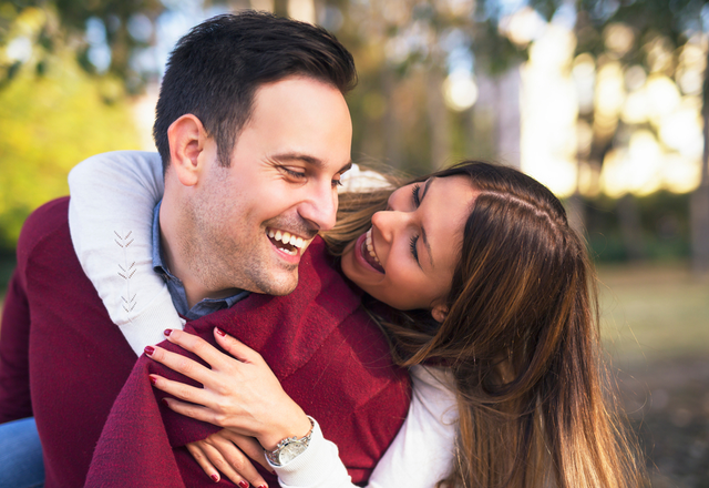 どんな風に抱きしめられる？彼女からのハグで「愛され度」がわかる！