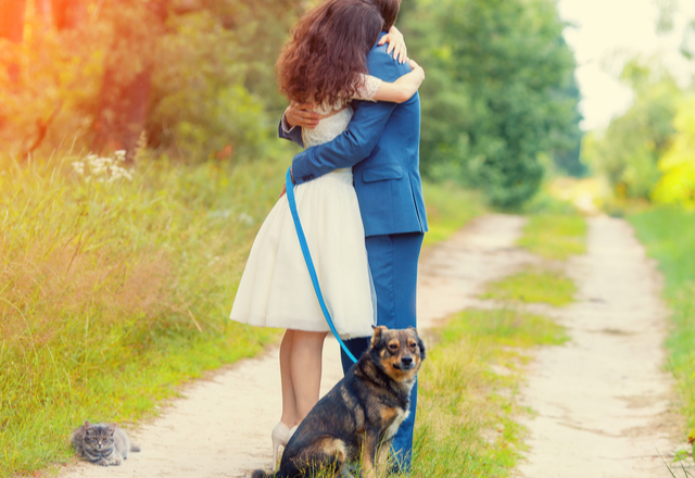 カレに抱きしめられてる？ハグで分かる「本命度テスト」