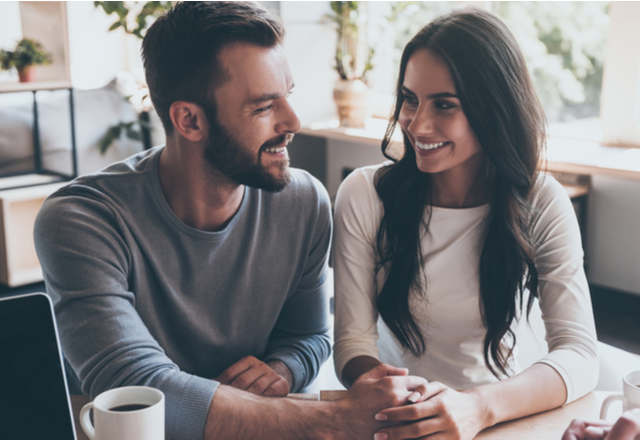 それは反則ッ！彼がキュンとする「可愛いヤキモチ」って？