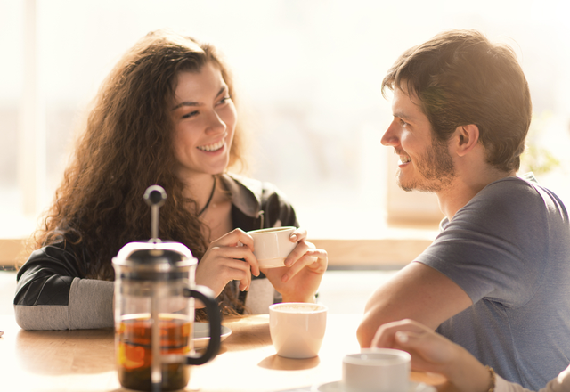 意中の女性を振り向かせる「モテ気遣い」4選とは