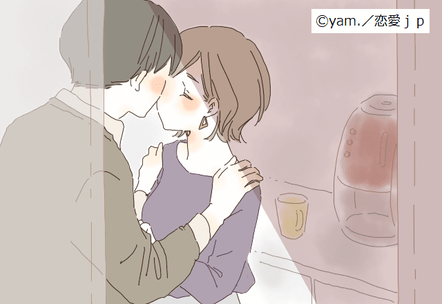 たまにはこんなのもアリ！彼と試したい「キスのシチュエーション」