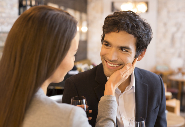 つい出しちゃう……女性が「ムラムラしている素振り」とは