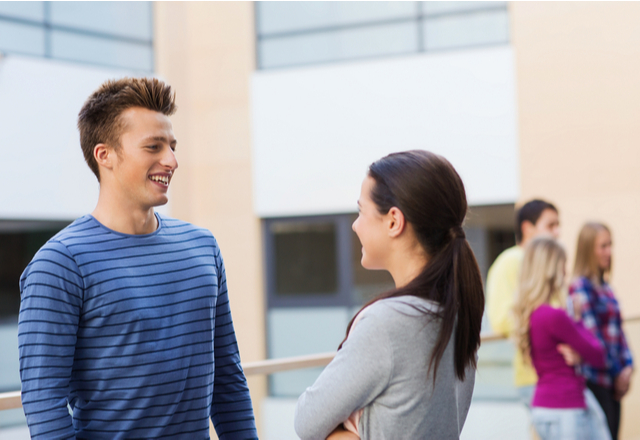 見逃したらもったいない！奥手男性がしている「本命サイン」って？