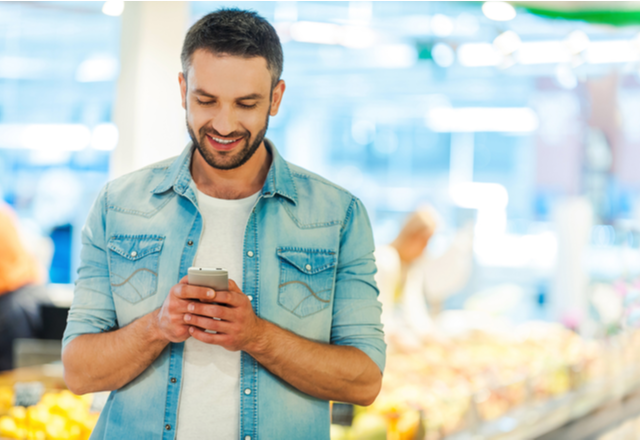 ココが違う…♡男性が「本命女性に送るLINE」の特徴って？