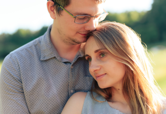 愛してるを伝えたくて！「彼女が好きすぎる男性」がしがちなこと4つ