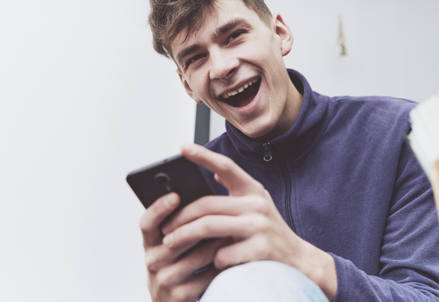 違いはコレ！「長続きカップル」と「短命カップル」のLINEとは