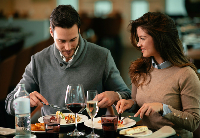 初対面が勝負！女性が「好印象を抱く男性」の特徴4つ