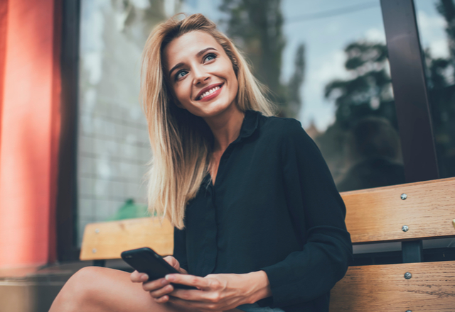 今、キスしたい…♡男性がグッとくる「女性のふとした仕草」とは