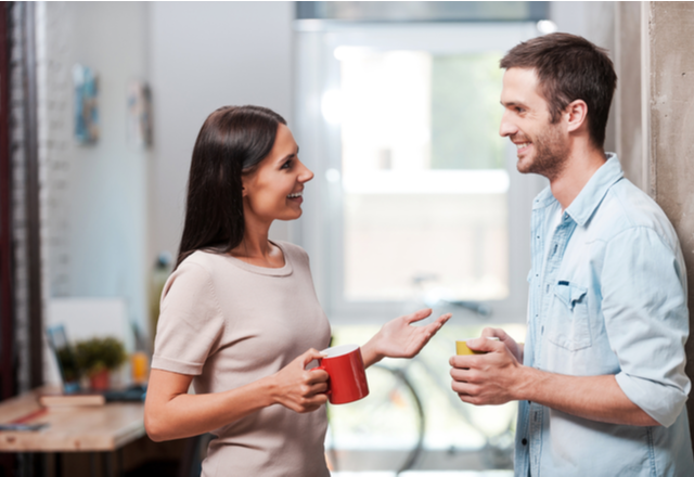 いつでも待ってる！女性が「デートに誘ってほしい時にする言動」4選