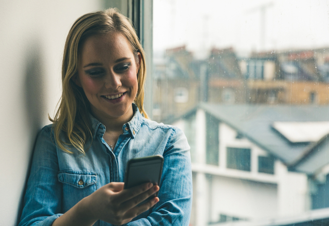 この気持ち届いてるかな…女性が好きな男に送る「本命LINE」4つ