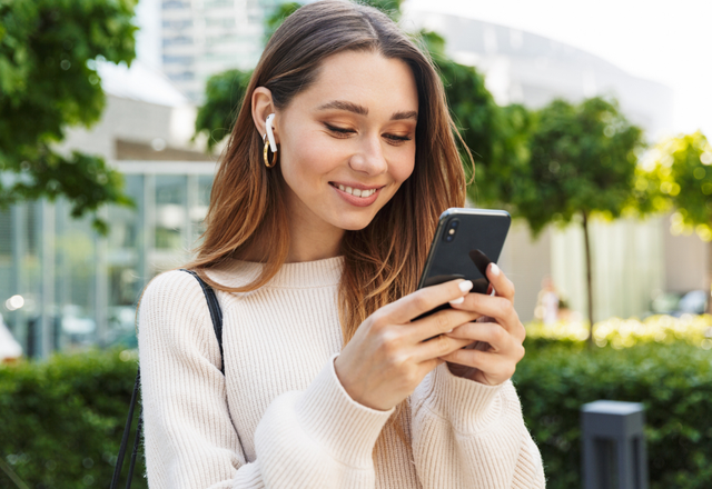 はぁ…幸せ…♡男性が喜ぶ【天使すぎるLINEの一言】とは？