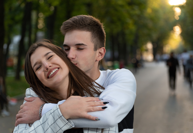 ちょっとガツガツしちゃいます！「クリームシチュー系男子の脈ありサイン」