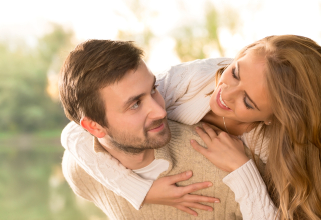 ポジティブマインドは必須！「モテ女性」が普段からしてることって？