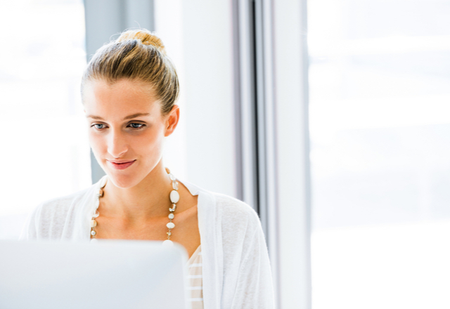 なんて綺麗なんだ…男がドキッとする「上品女性の振る舞い」とは