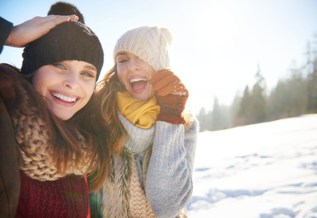 あ、今めちゃくちゃ可愛い…♡と男性が思う「女性の仕草」4つ