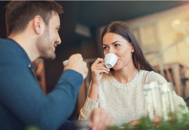 やばい…ハマったかも♡男性に「会いたいと思われる女性」の特徴って？
