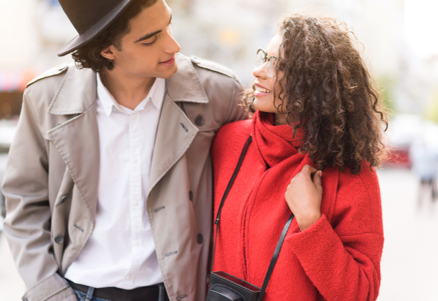 惚れた弱みってやつ！男が「本命彼女にしてあげたいこと」4つとは