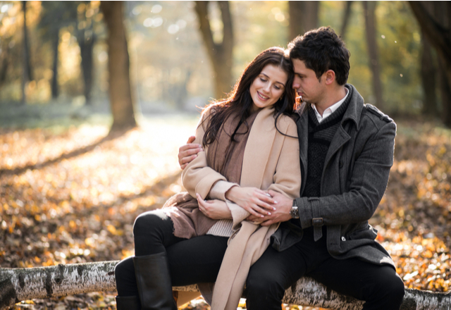 一生守ると誓います！男から「プロポーズされる女性」の共通点