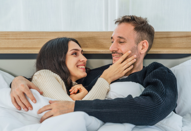 幸せいっぱいだよ♡男性がニヤニヤしちゃう「イチャつき方」