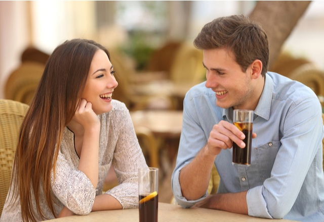 告白待ってるかも…？好きな女性との「両思い度」がわかるテスト