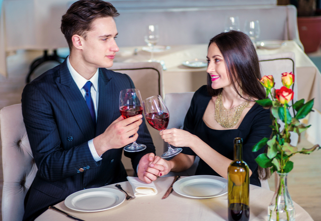 実は告白待ちかも？！意中の女性との「両想い度チェック」をする方法