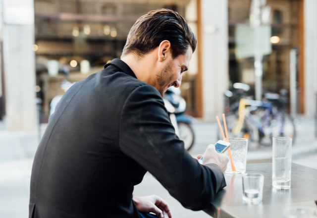 キュンキュンしっぱなしです！LINEで「彼に甘える」4つの方法