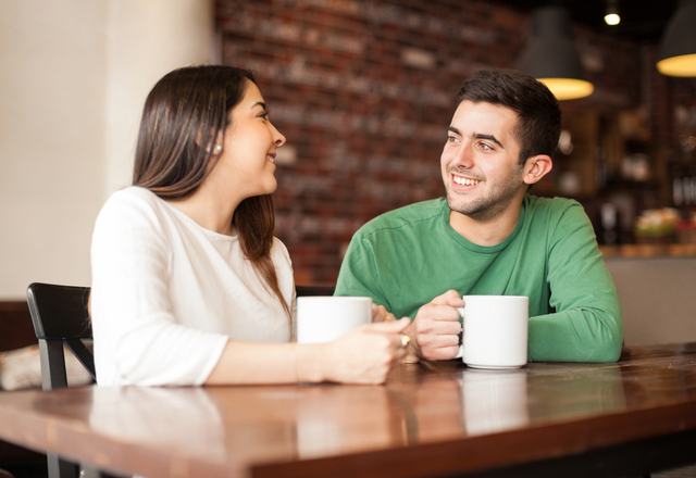 もう誤魔化さない！男が小細工ナシでする「大好きサイン」4つ