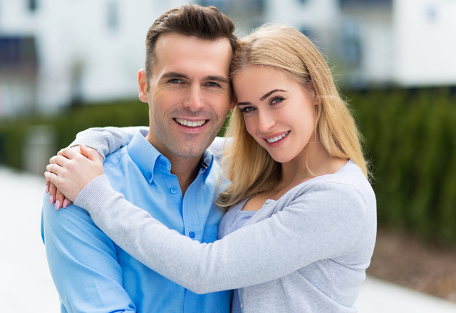 力いっぱい抱きしめて？女性が「ハグしたい」と思う瞬間って？