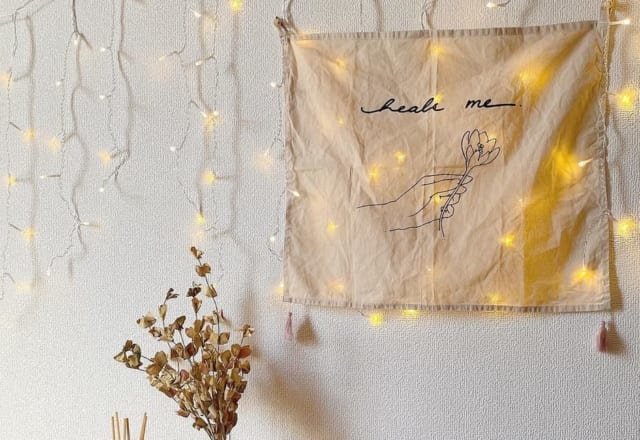 「一気にオシャレ部屋…！」【3coins】春めきインテリアが残り僅か…