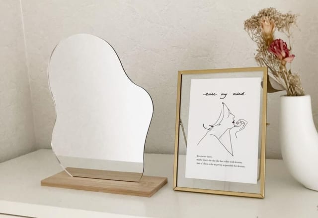 置くだけでオシャレ部屋…！【3COINS】で爆売れの『最強インテリア』