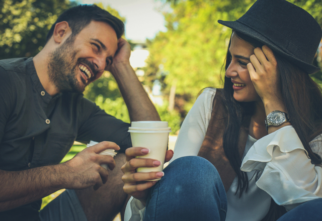 大人の余裕を感じます♡女心を掴む「さりげないエスコート術」とは