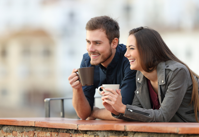 羨ましいでしょ〜！女性が周りに「惚気たくなる彼氏」の特徴
